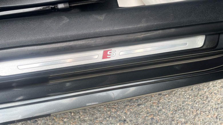 Audi A5 35 TDI S Line 5dr S Tronic Diesel Hatchback